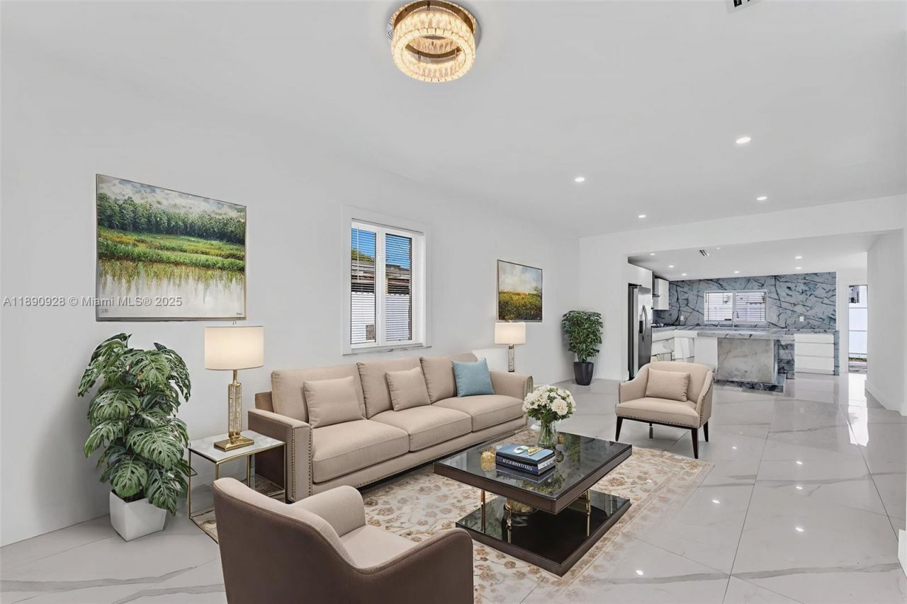 875 E 8th St, Hialeah, FL 33010 Photo