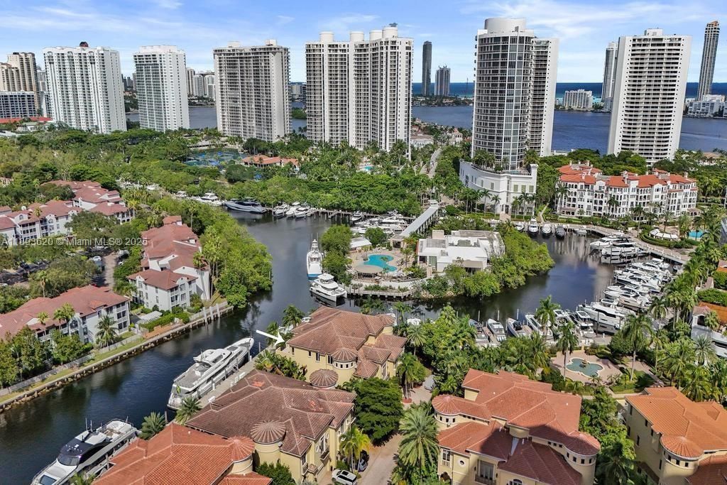 1516 Island Blvd, Aventura, FL 33160 Photo