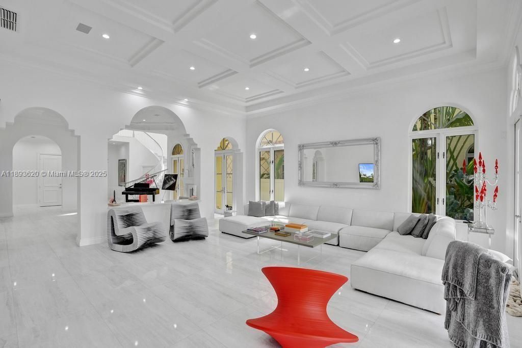 1516 Island Blvd, Aventura, FL 33160 Photo