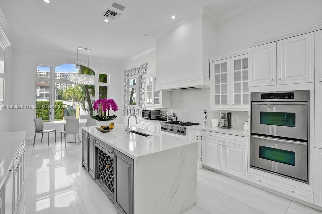 1516 Island Blvd, Aventura, FL 33160 Photo