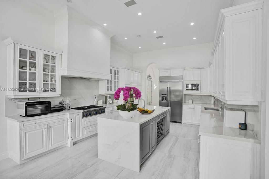 1516 Island Blvd, Aventura, FL 33160 Photo