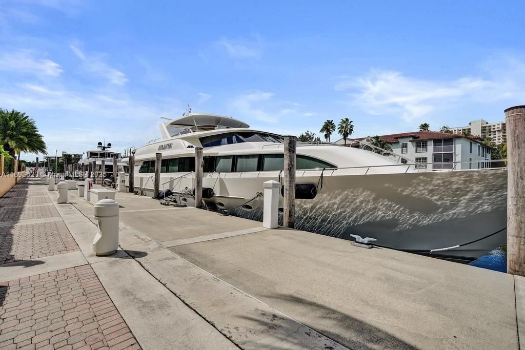 1516 Island Blvd, Aventura, FL 33160 Photo