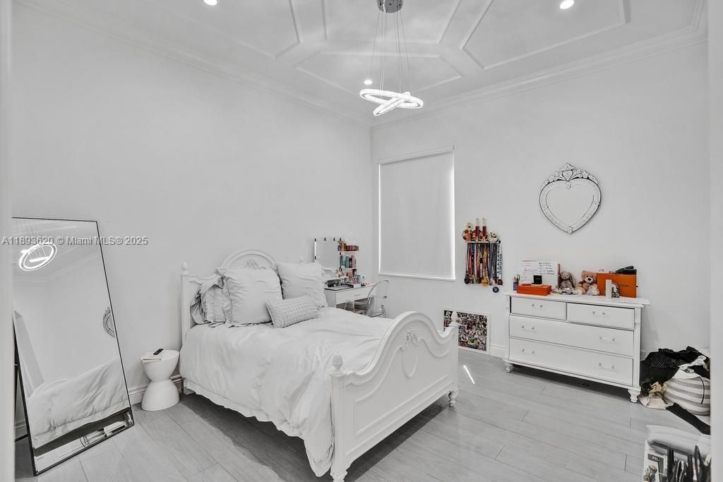 1516 Island Blvd, Aventura, FL 33160 Photo