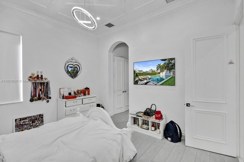 1516 Island Blvd, Aventura, FL 33160 Photo