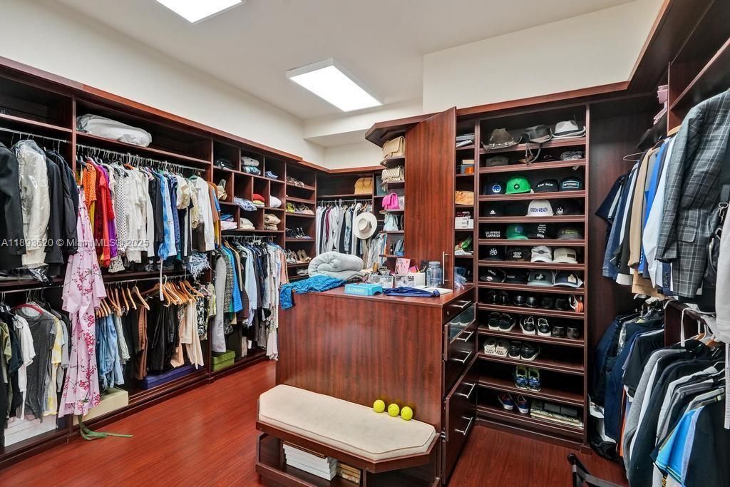 1516 Island Blvd, Aventura, FL 33160 Photo