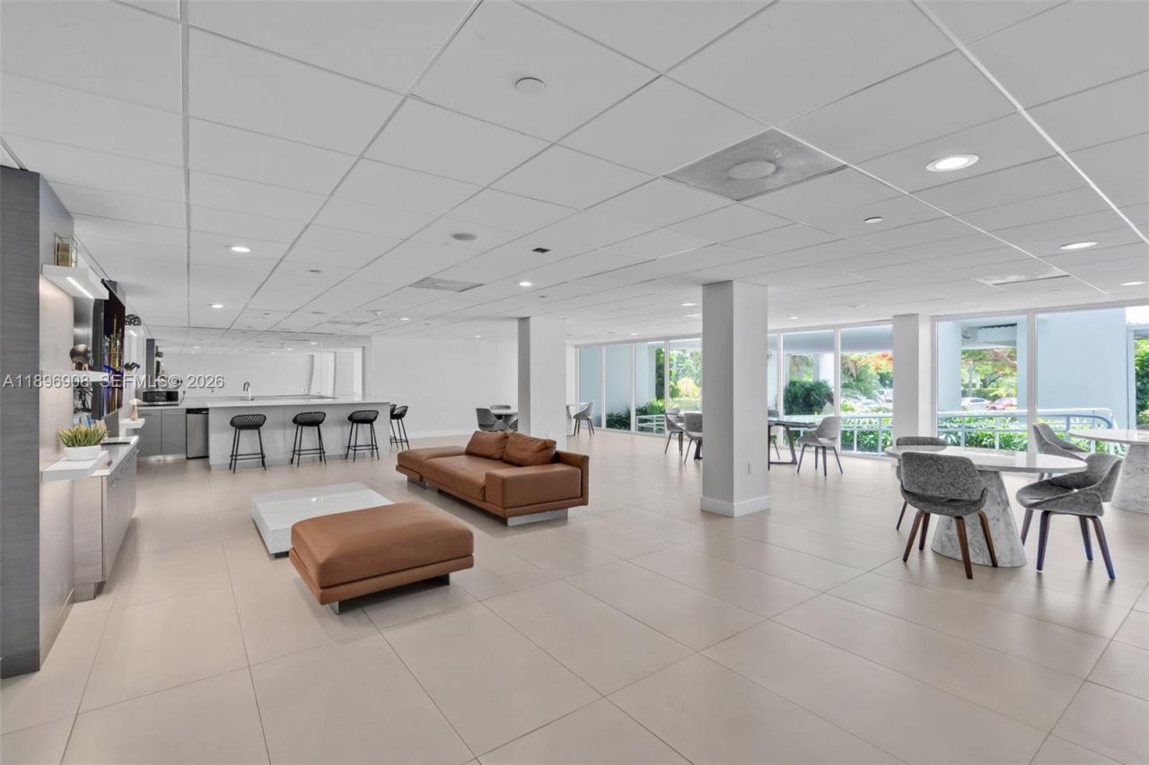 155 Ocean Lane Dr, Unit 302, Key Biscayne, FL 33149 Photo