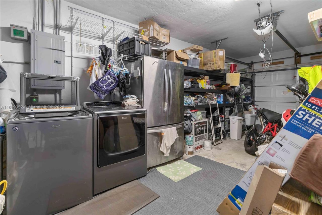 12410 SW 106th Ter, Miami, FL 33186 Photo