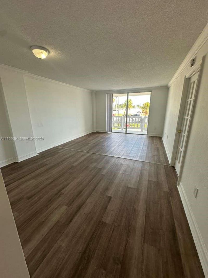 15600 NW 7th Ave, Unit 204, Miami, FL 33169 Photo