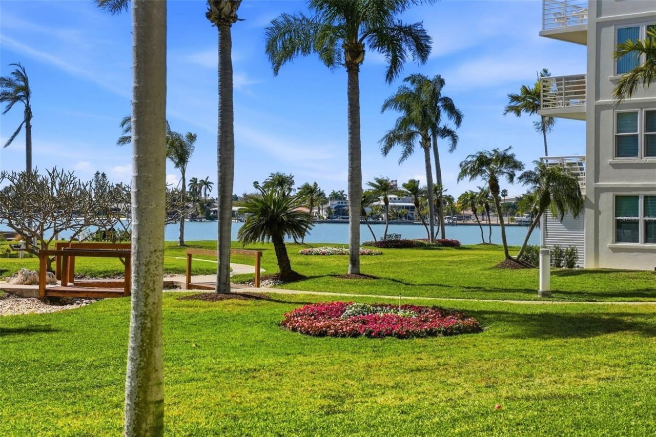 6021 Bahia Del Mar Circle, Unit 137, Saint Petersburg, FL 33715 Photo