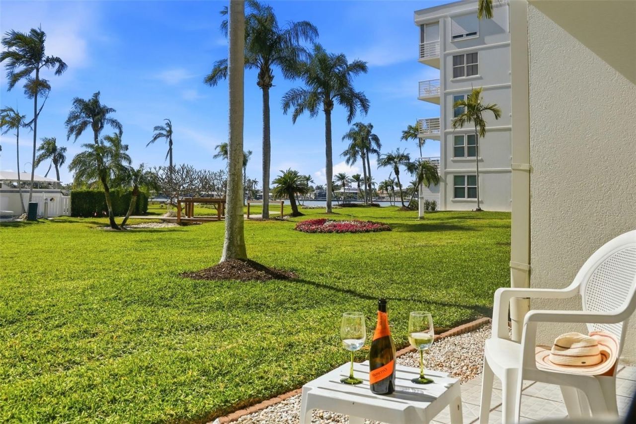 6021 Bahia Del Mar Circle, Unit 137, Saint Petersburg, FL 33715 Photo