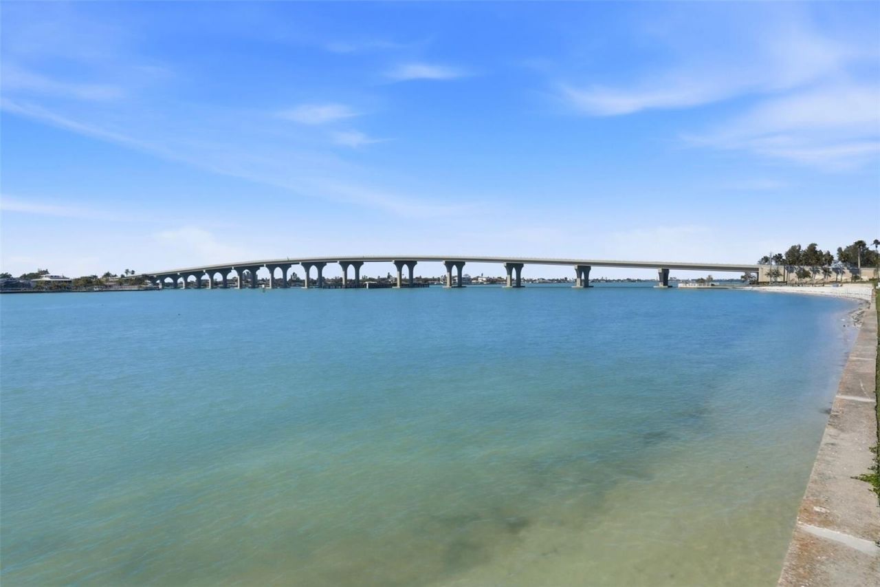 6021 Bahia Del Mar Circle, Unit 137, Saint Petersburg, FL 33715 Photo