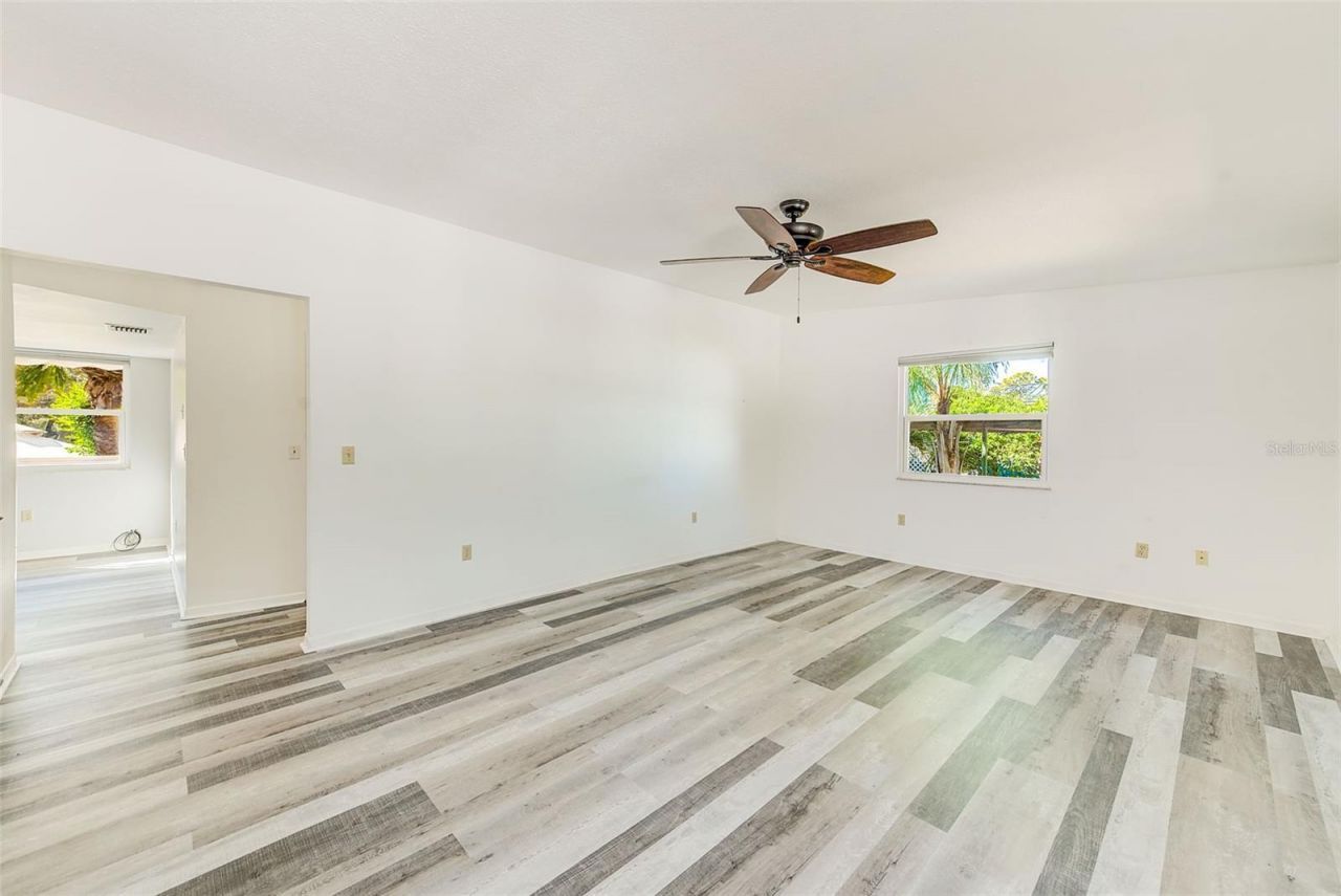 104 S Mayo Street, Crystal Beach, FL 34681 Photo