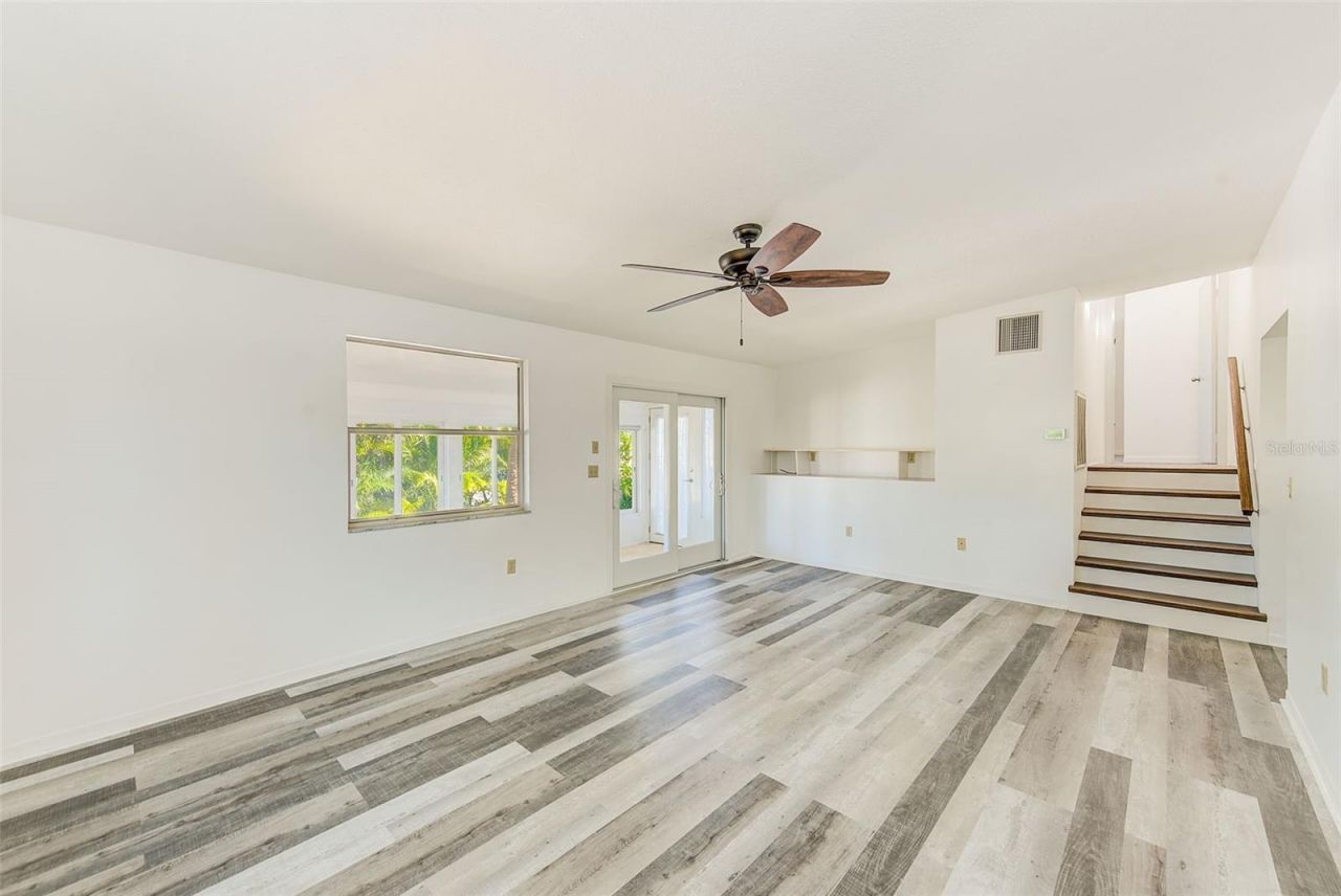 104 S Mayo Street, Crystal Beach, FL 34681 Photo