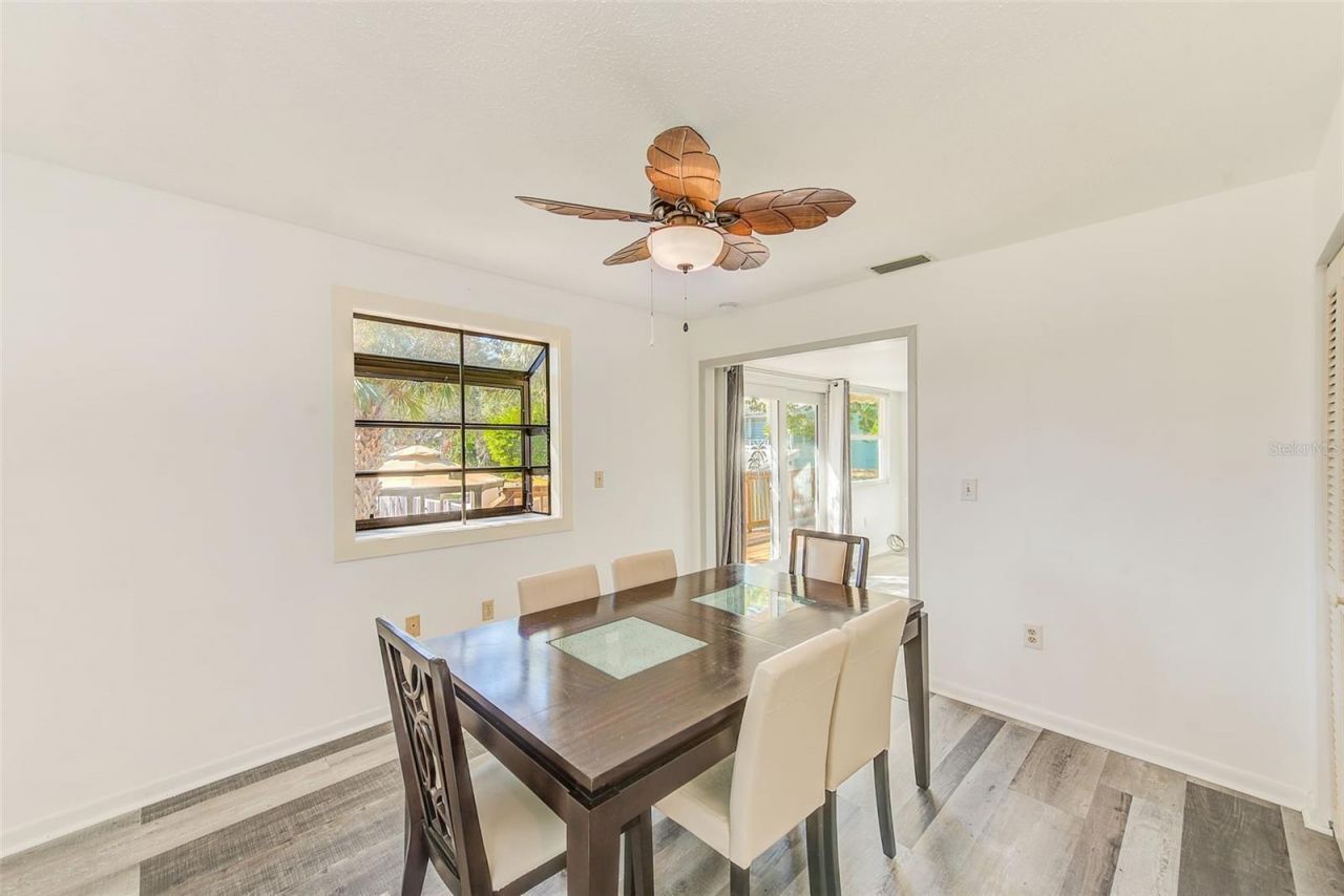 104 S Mayo Street, Crystal Beach, FL 34681 Photo