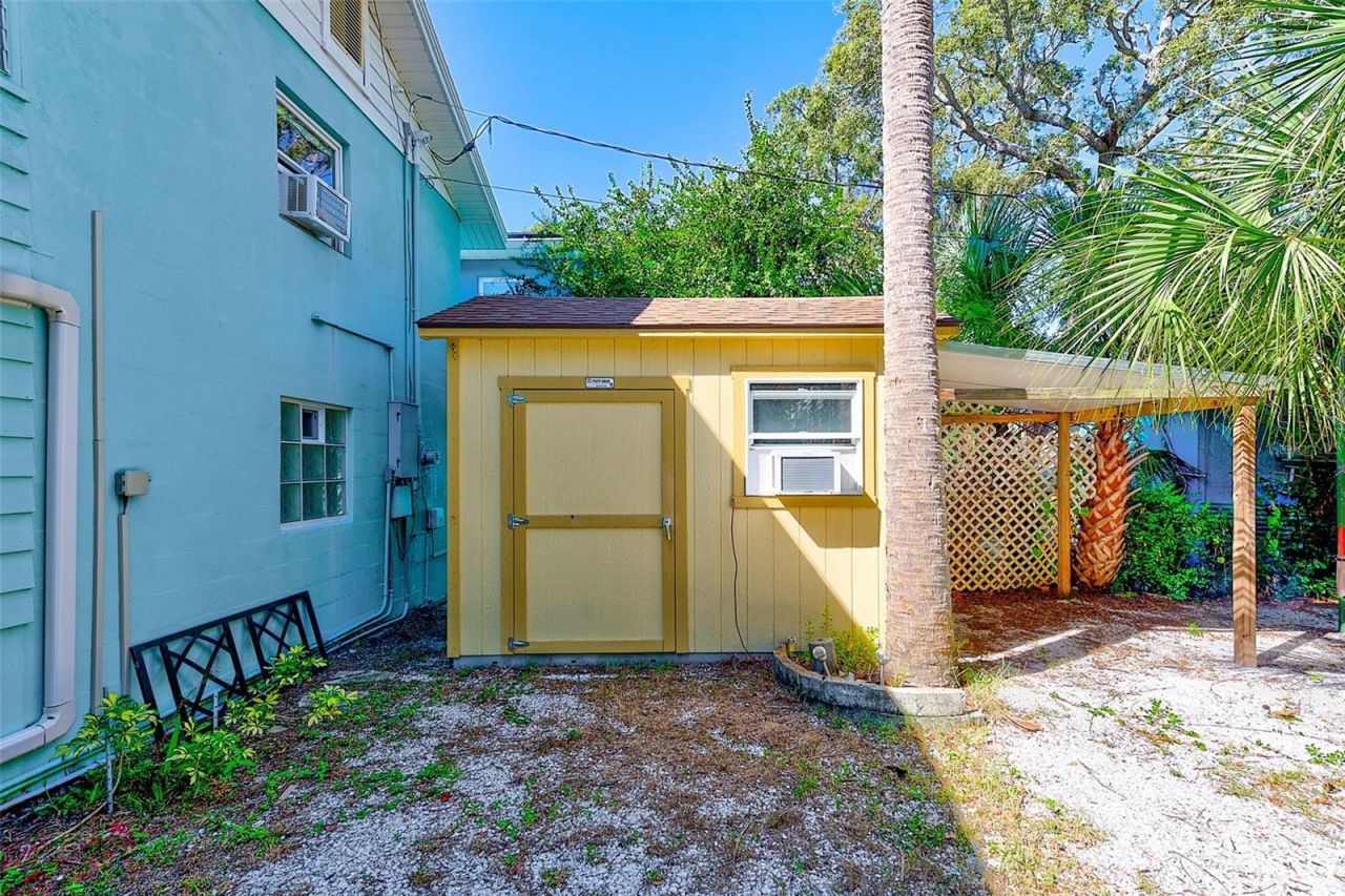 104 S Mayo Street, Crystal Beach, FL 34681 Photo