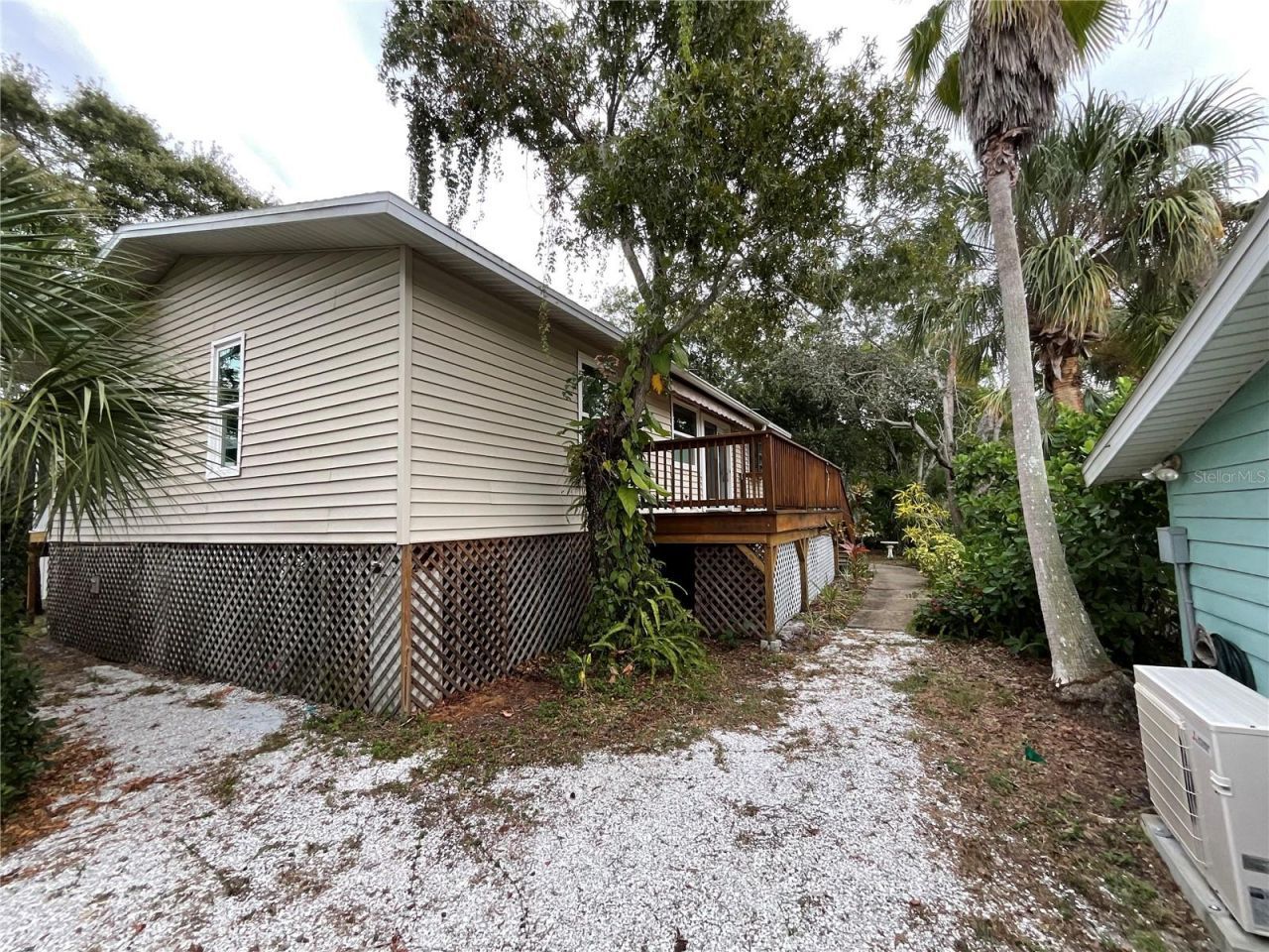 104 S Mayo Street, Crystal Beach, FL 34681 Photo