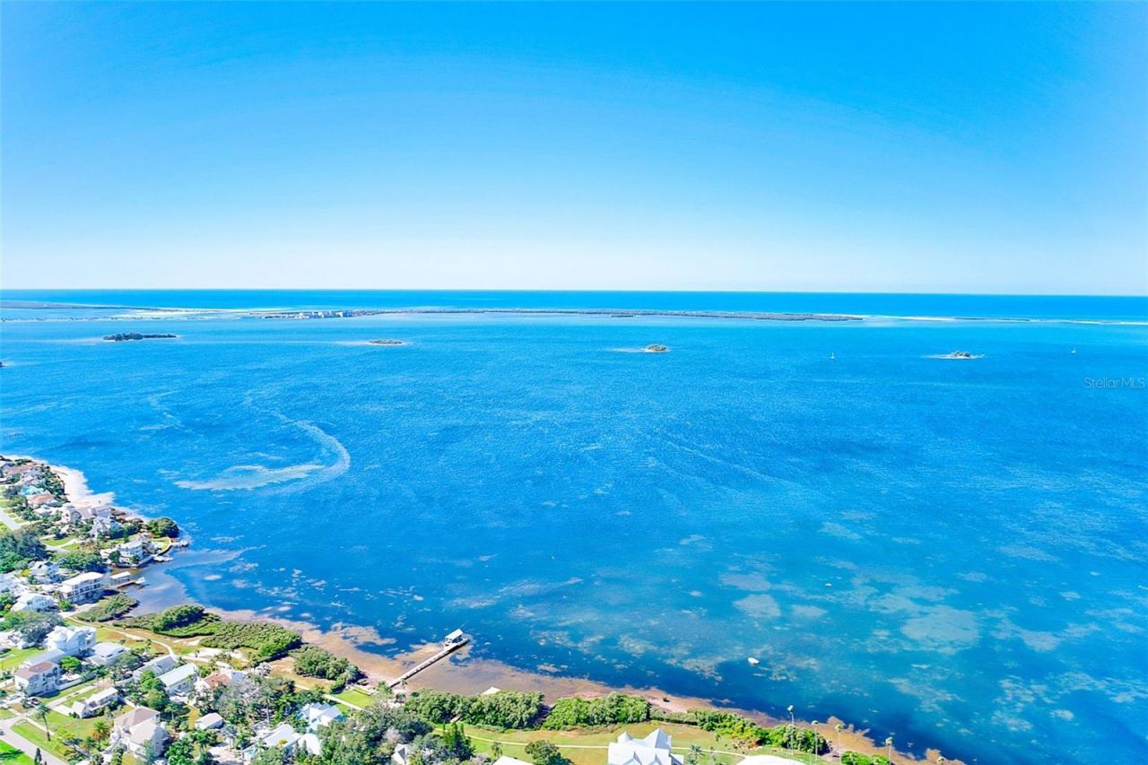 104 S Mayo Street, Crystal Beach, FL 34681 Photo