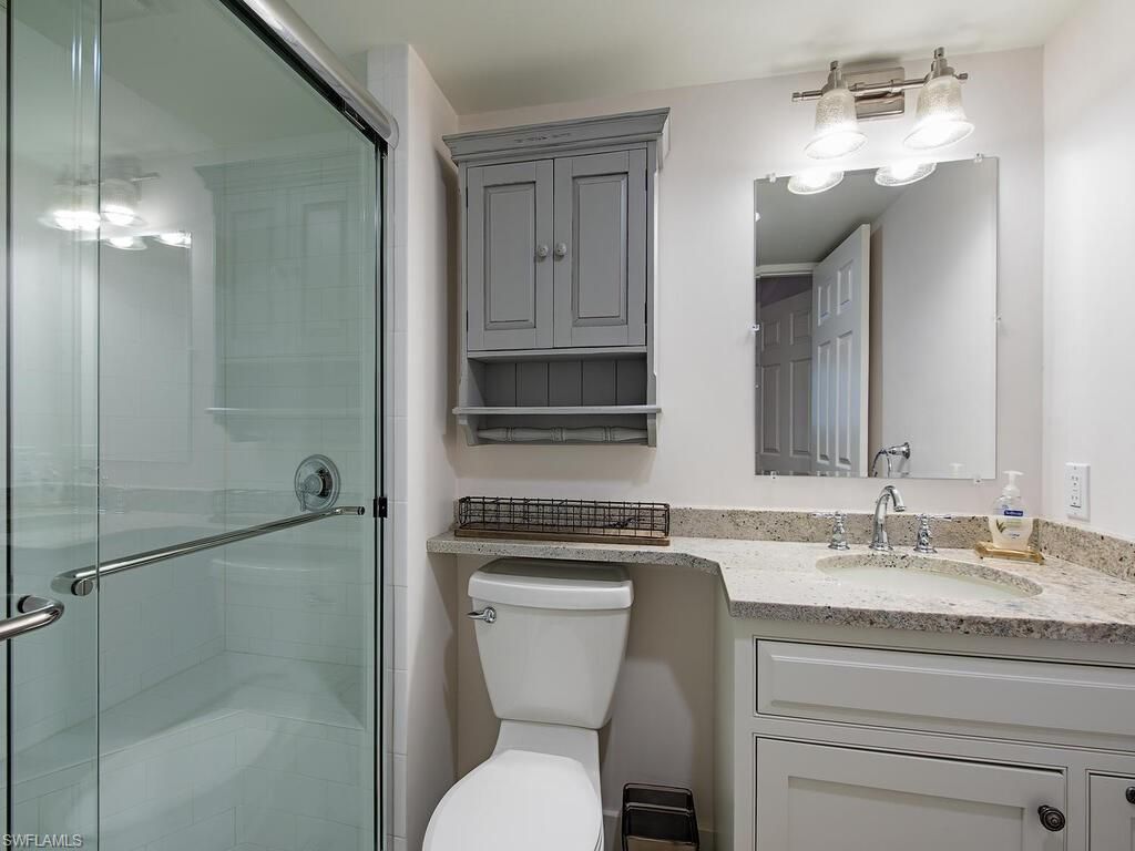 271 1st Ave S, Naples, FL 34102 Photo