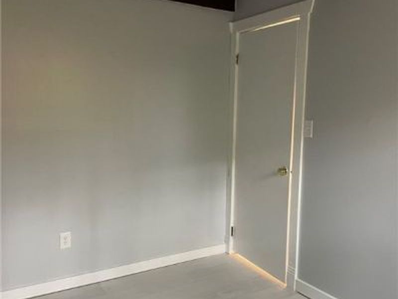 940 Long Shadow Lane, Roaming Shores, OH 44085 Photo 16