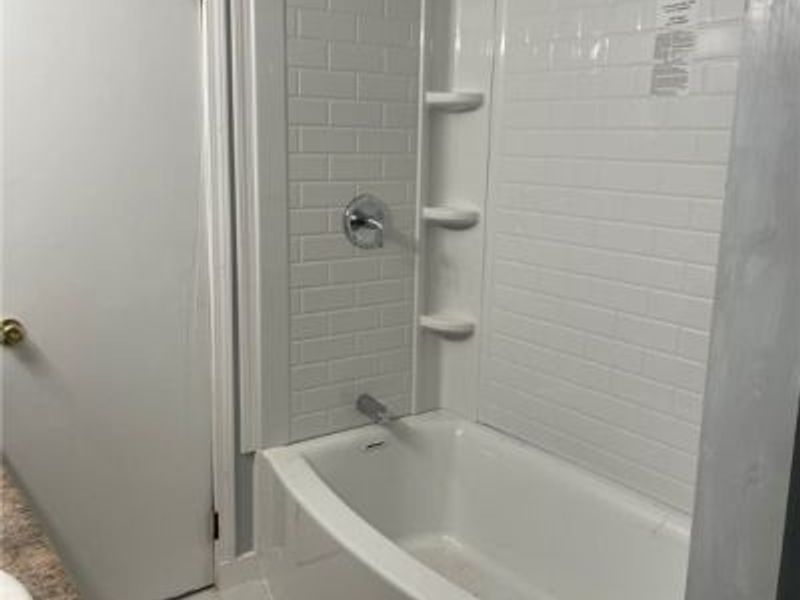 940 Long Shadow Lane, Roaming Shores, OH 44085 Photo 20