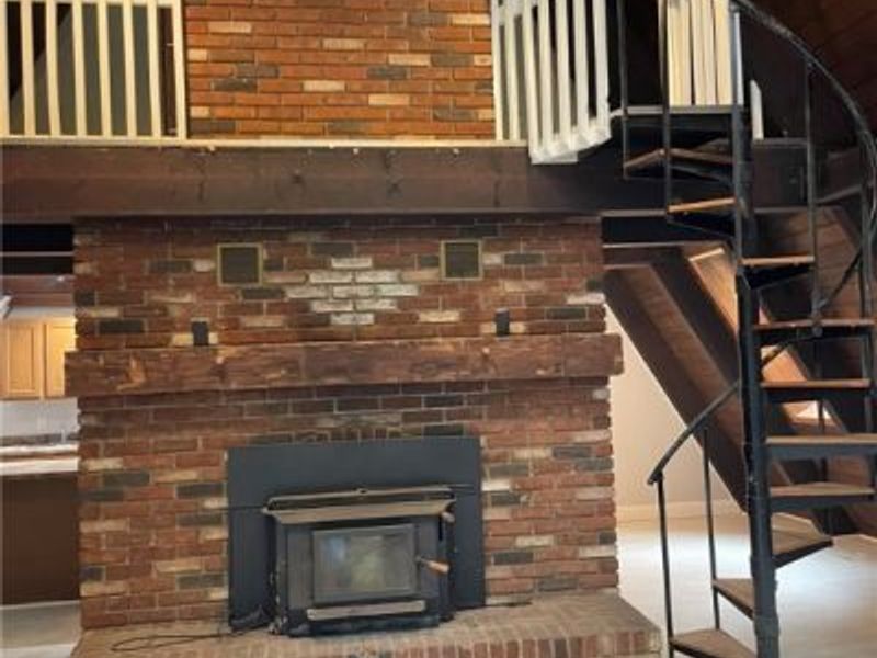 940 Long Shadow Lane, Roaming Shores, OH 44085 Photo 3