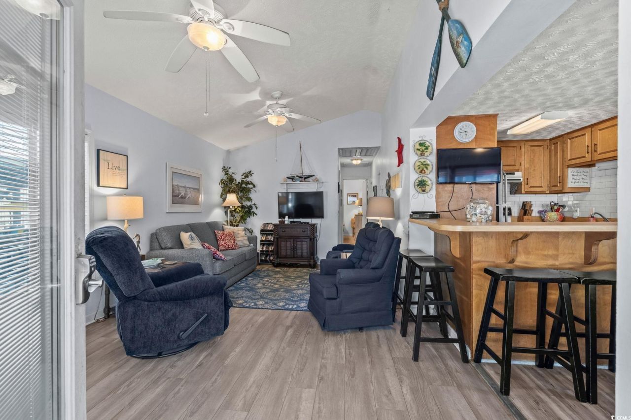 6001 - Z16 South Kings Hwy. Photo 6