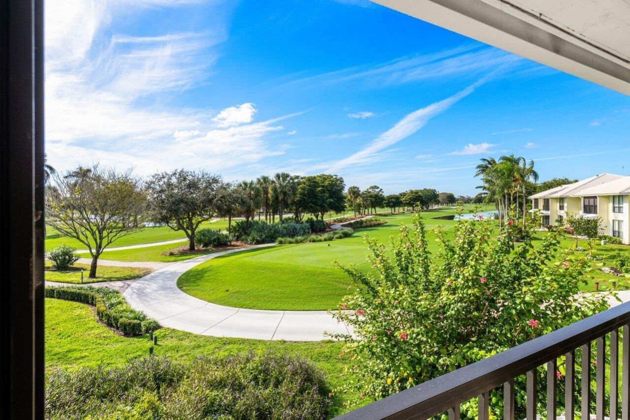 3715 Quail Ridge Drive, Unit Bobwhite B, Boynton Beach, FL 33436 Photo