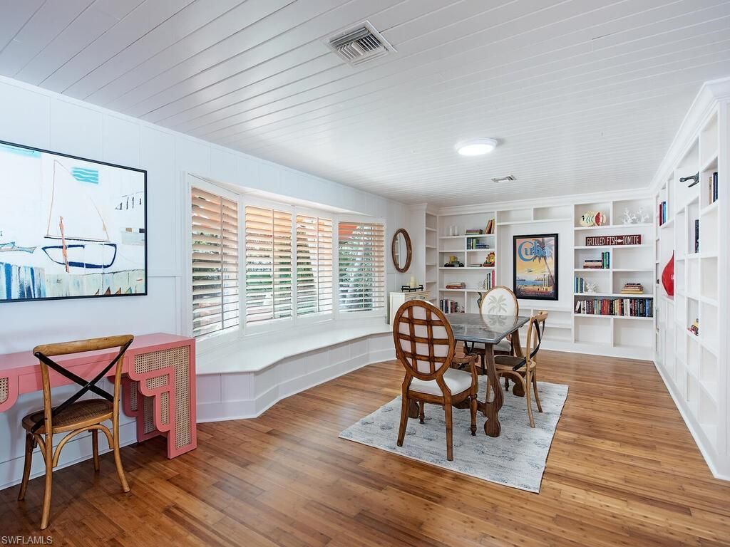 195 2nd Ave N, Naples, FL 34102 Photo