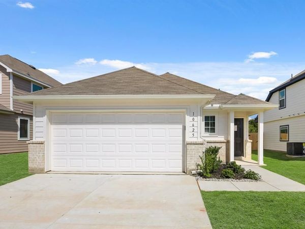 10625 Stag Lane, Fort Worth, TX 76036