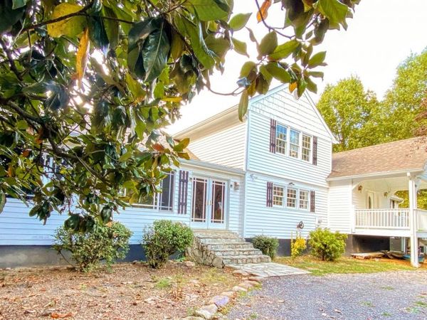 1325 Flat Woods Road, Dandridge, TN 37725