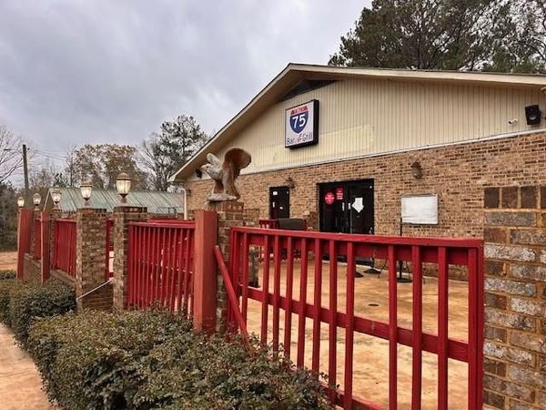 1182 Highway 83, Forsyth, GA 31029