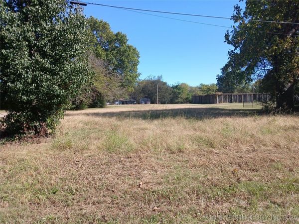 Proctor Avenue , Wagoner, OK 74467