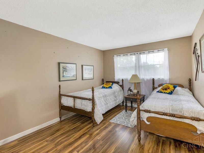 5679 Brewer Road, Mason, OH 45040 Photo 11