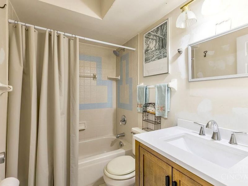 5679 Brewer Road, Mason, OH 45040 Photo 13