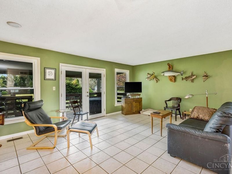 5679 Brewer Road, Mason, OH 45040 Photo 23