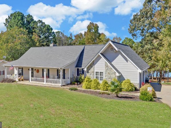 175 Nelle Drive, Hartwell, GA 30643