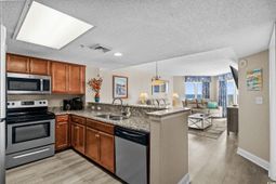 2711 Ocean Blvd. S photo 4