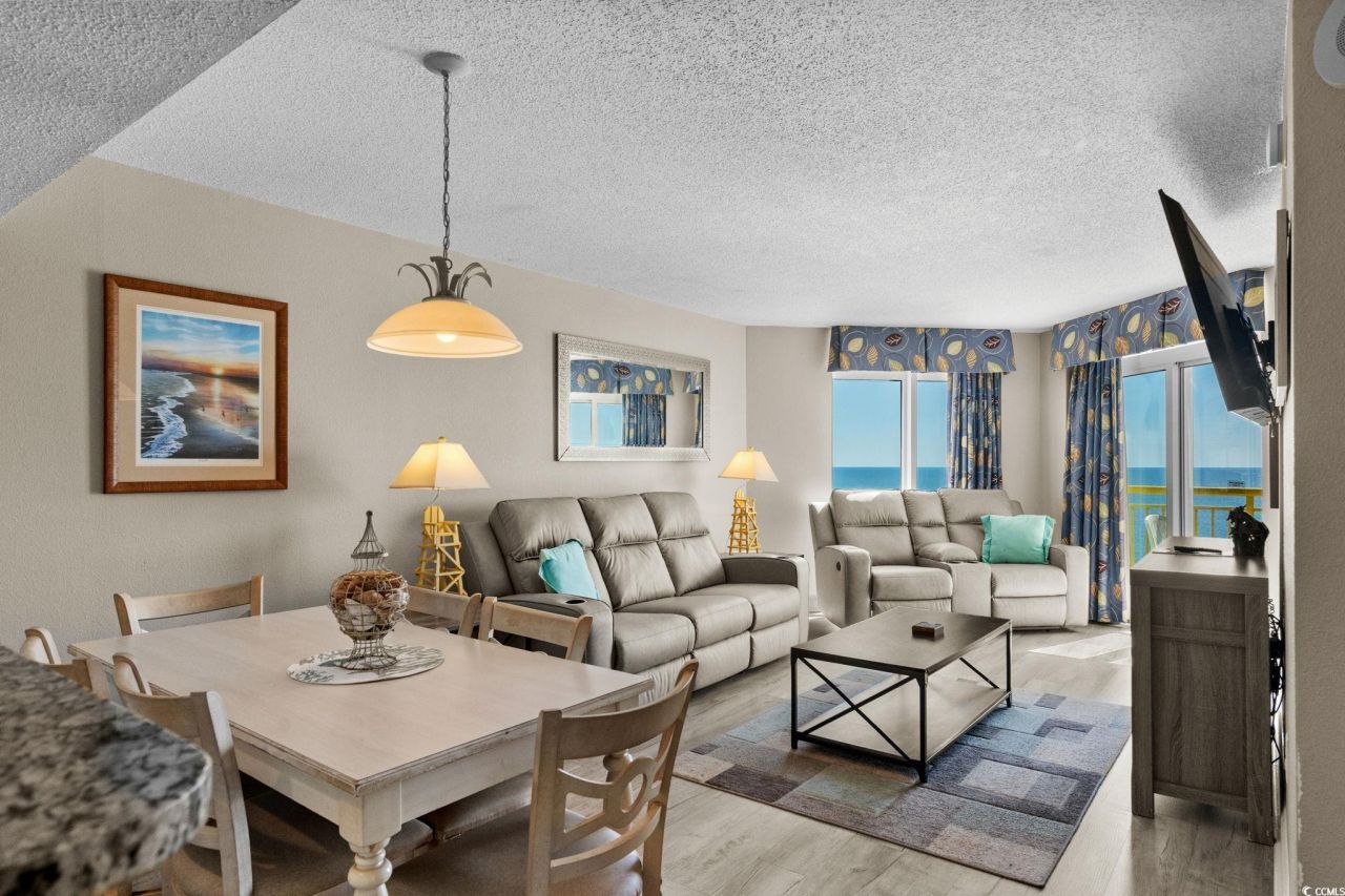 2711 Ocean Blvd. S Photo 4