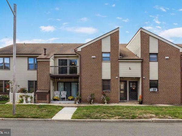 1475 MOUNT HOLLY ROAD, Unit L2, BEVERLY, NJ 08010