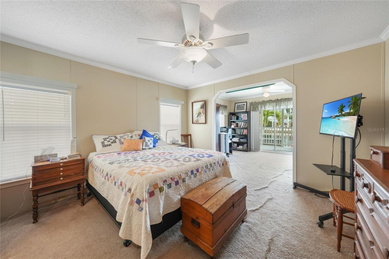 135 Lazy Lagoon Drive, Punta Gorda, FL 33982 Photo