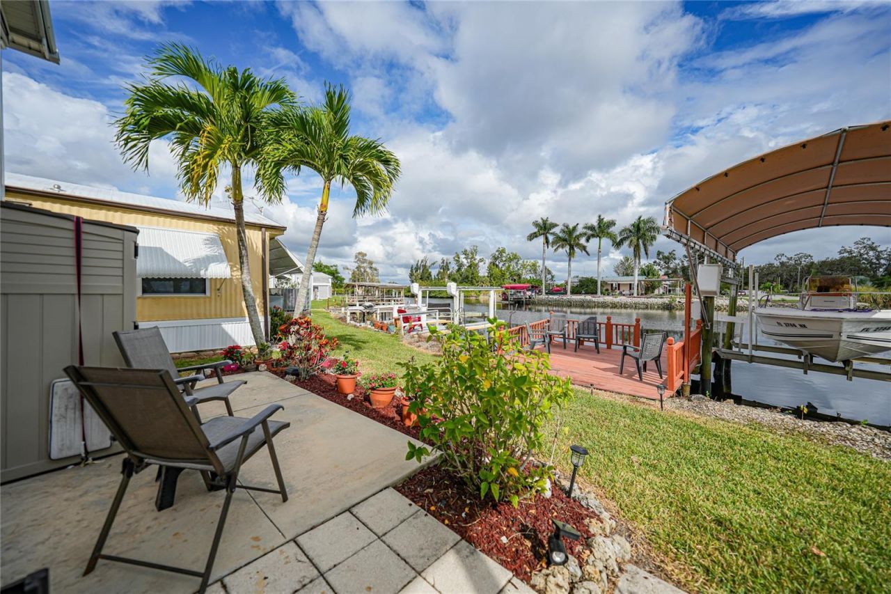 135 Lazy Lagoon Drive, Punta Gorda, FL 33982 Photo