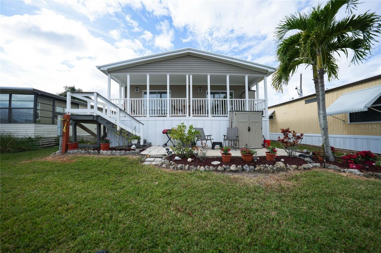 135 Lazy Lagoon Drive, Punta Gorda, FL 33982 Photo