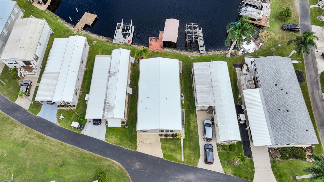 135 Lazy Lagoon Drive, Punta Gorda, FL 33982 Photo