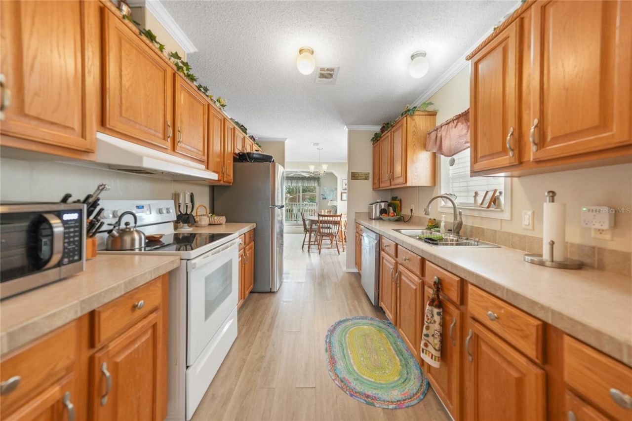 135 Lazy Lagoon Drive, Punta Gorda, FL 33982 Photo