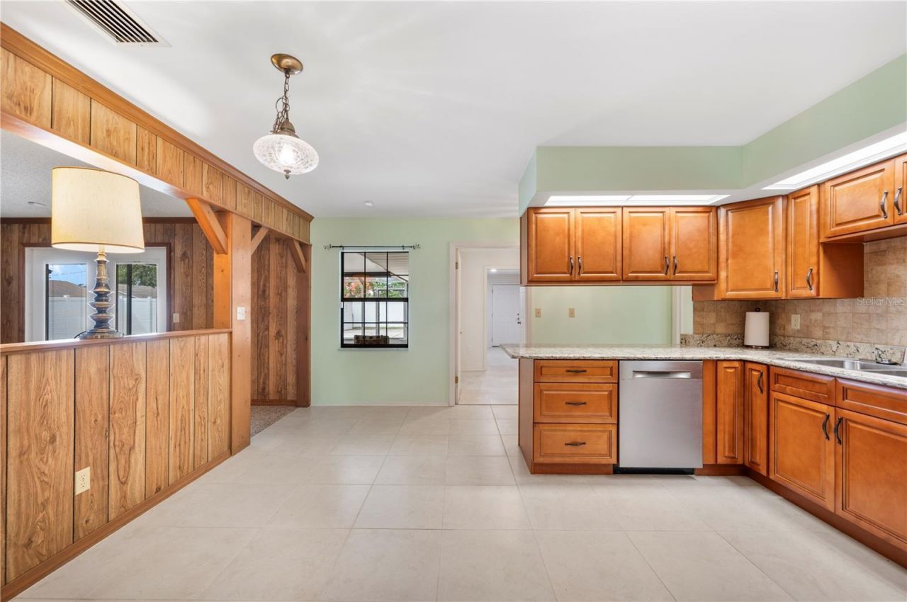 101 Lakeview Drive, Auburndale, FL 33823 Photo