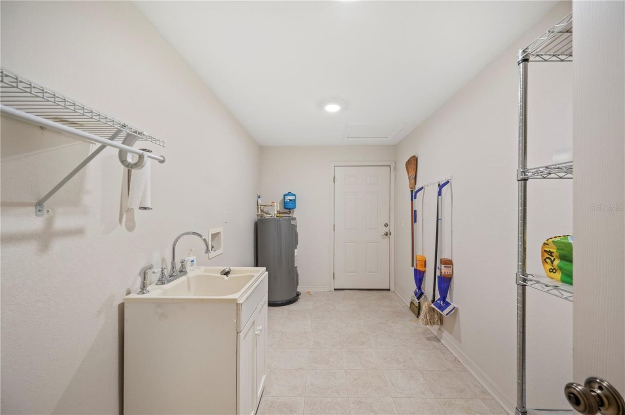 101 Lakeview Drive, Auburndale, FL 33823 Photo