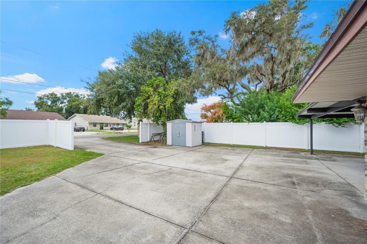 101 Lakeview Drive, Auburndale, FL 33823 Photo