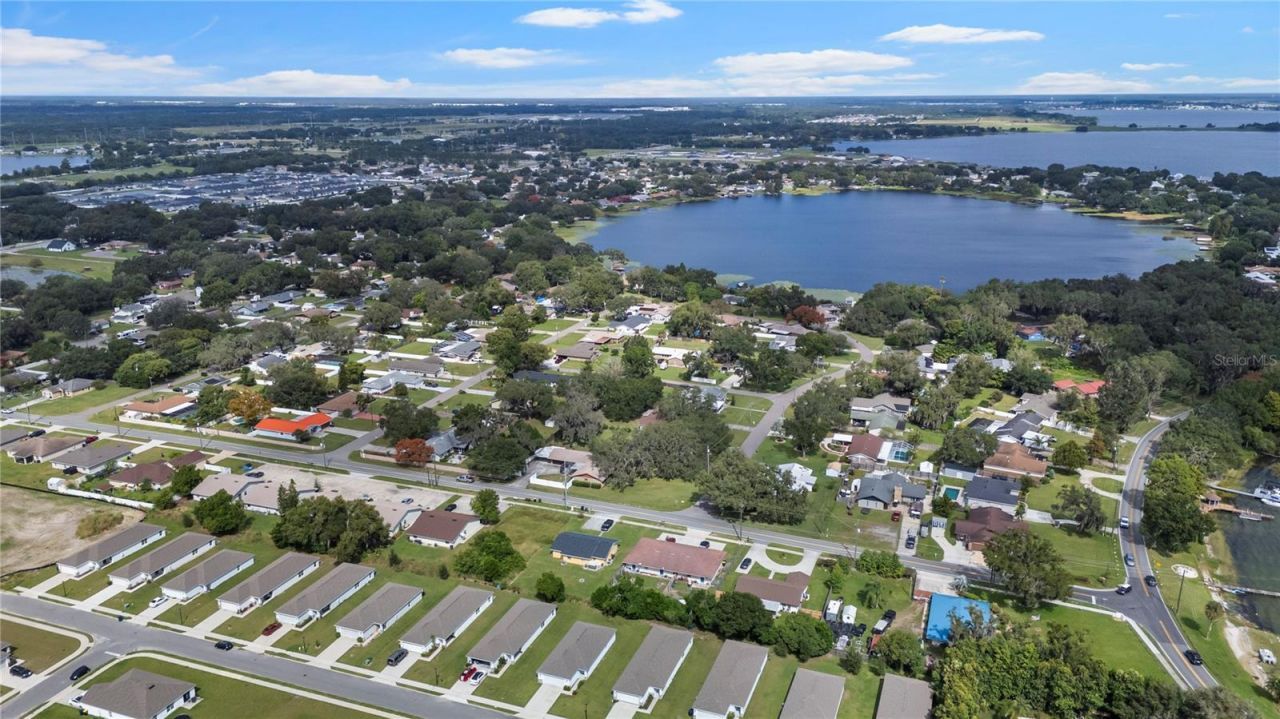 101 Lakeview Drive, Auburndale, FL 33823 Photo