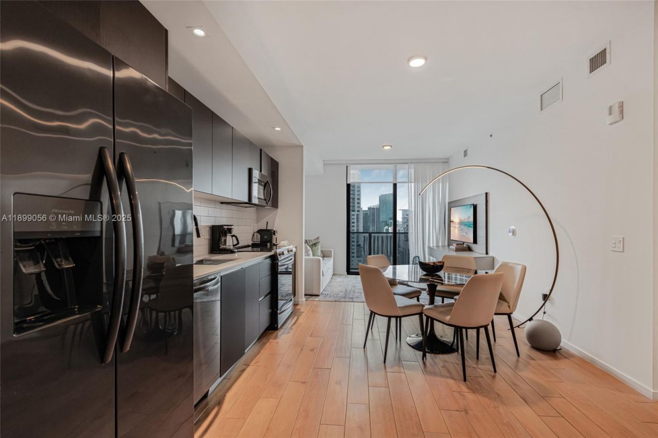 398 NE 5th St, Unit 3017, Miami, FL 33132 Photo