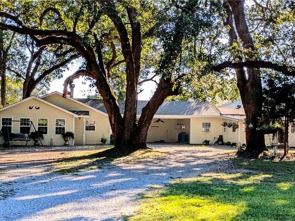 58444 CHOCTAW Drive, Slidell, LA 70461